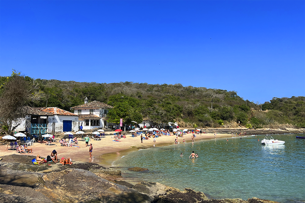 Praia do Forno em Búzios: A Praia com Selo de Bandeira Azul